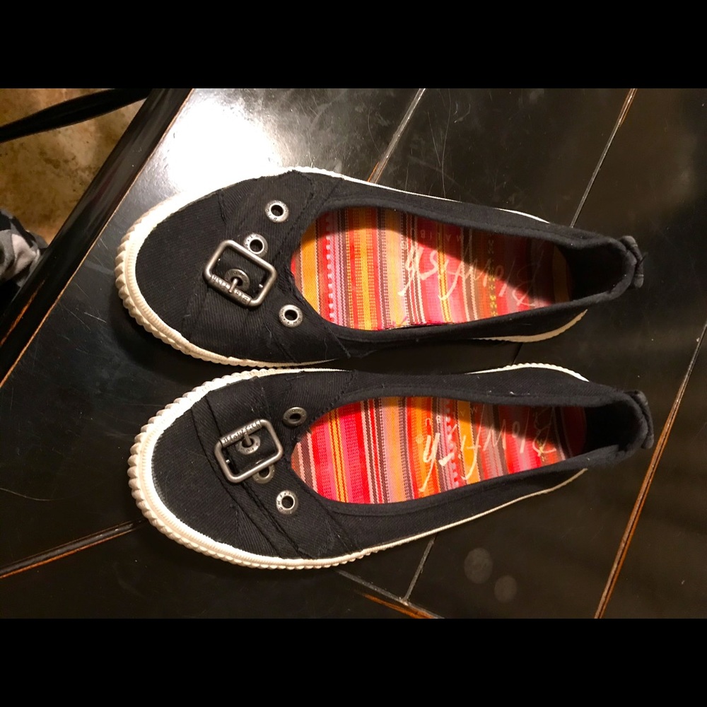Blowfish Malibu Slip Ons Sz 9